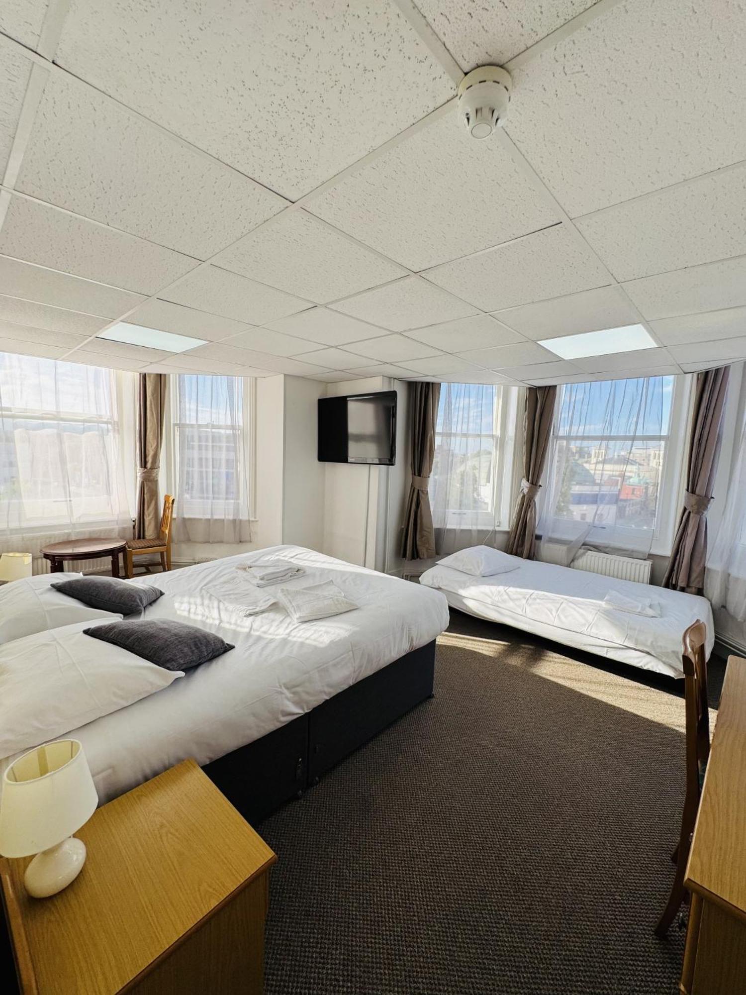 Carlton Court Hotel AEGON International Camera foto